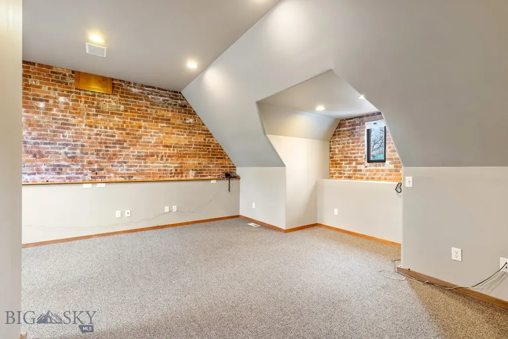 122 S Willson Avenue Bozeman MT 59715