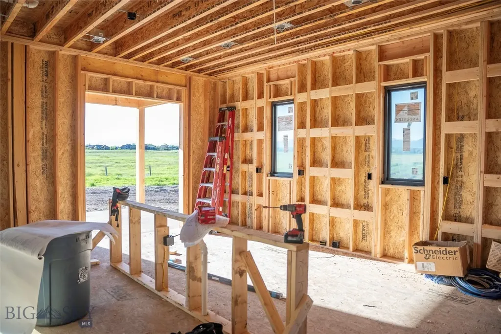 220 Creekbank Loop Bozeman MT 59718