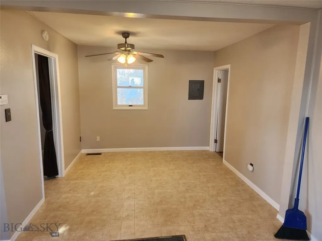146 3rd Avenue NW Cut Bank MT 59427