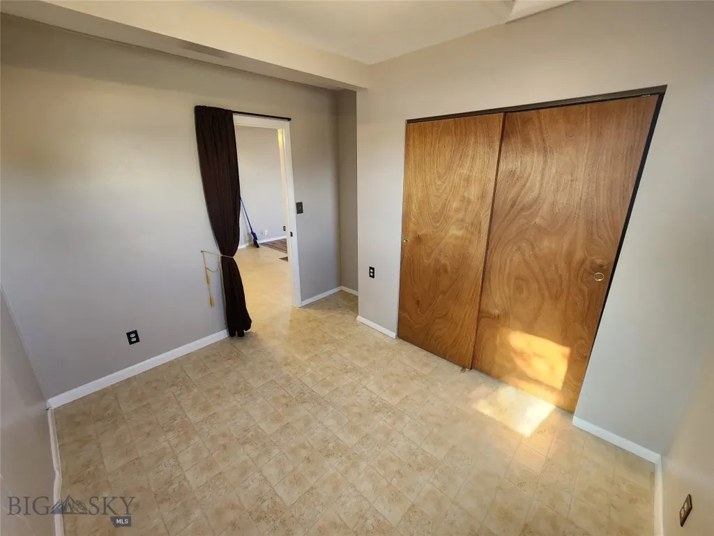 146 3rd Avenue NW Cut Bank MT 59427