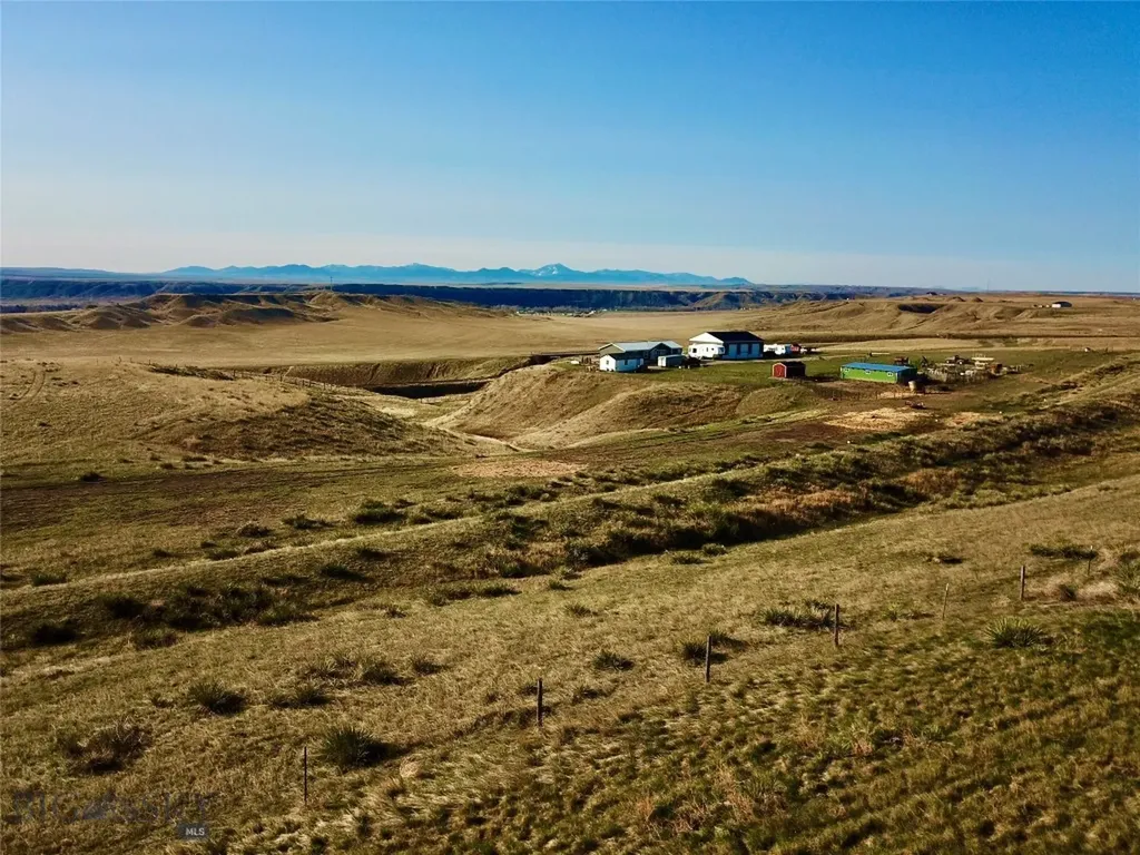105 Mt-80 Fort Benton MT 59442