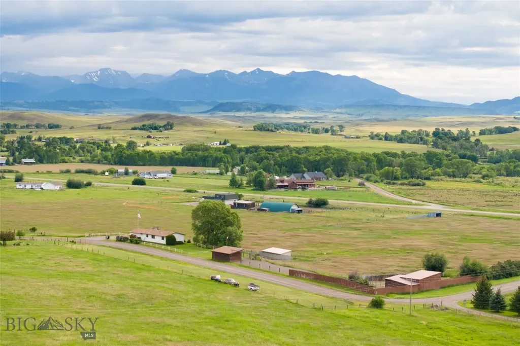 28 W Grannis Livingston MT 59047
