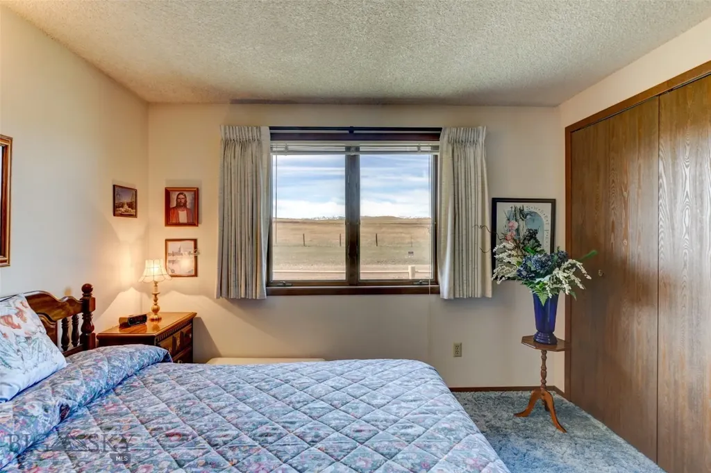 28 W Grannis Livingston MT 59047