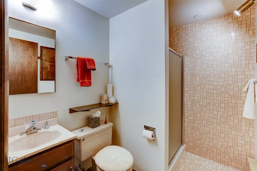 28 W Grannis Livingston MT 59047