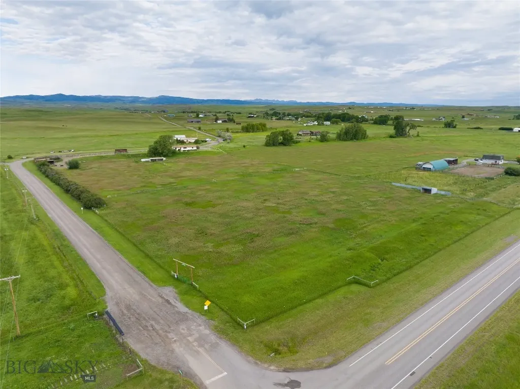 28 W Grannis Livingston MT 59047