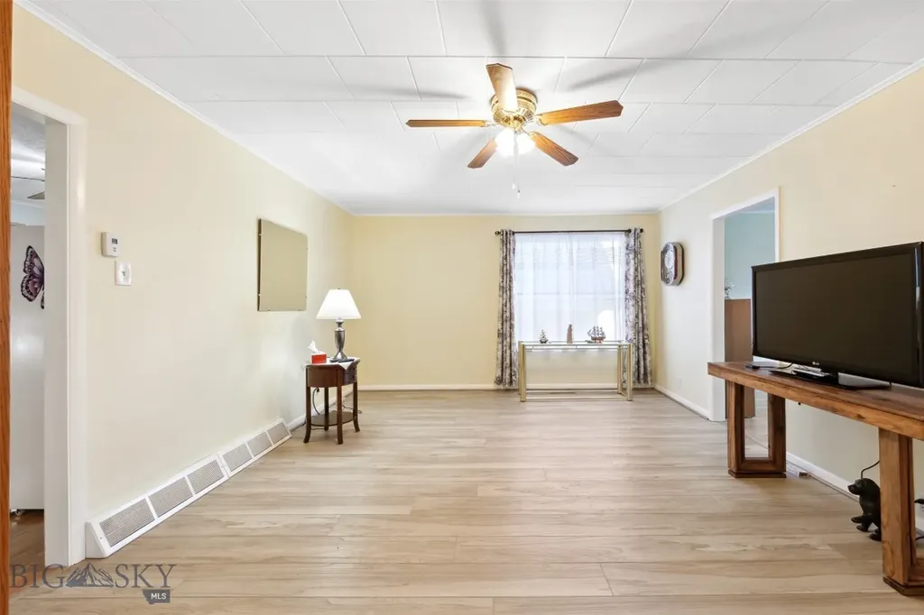 605 E Park Avenue Anaconda MT 59711
