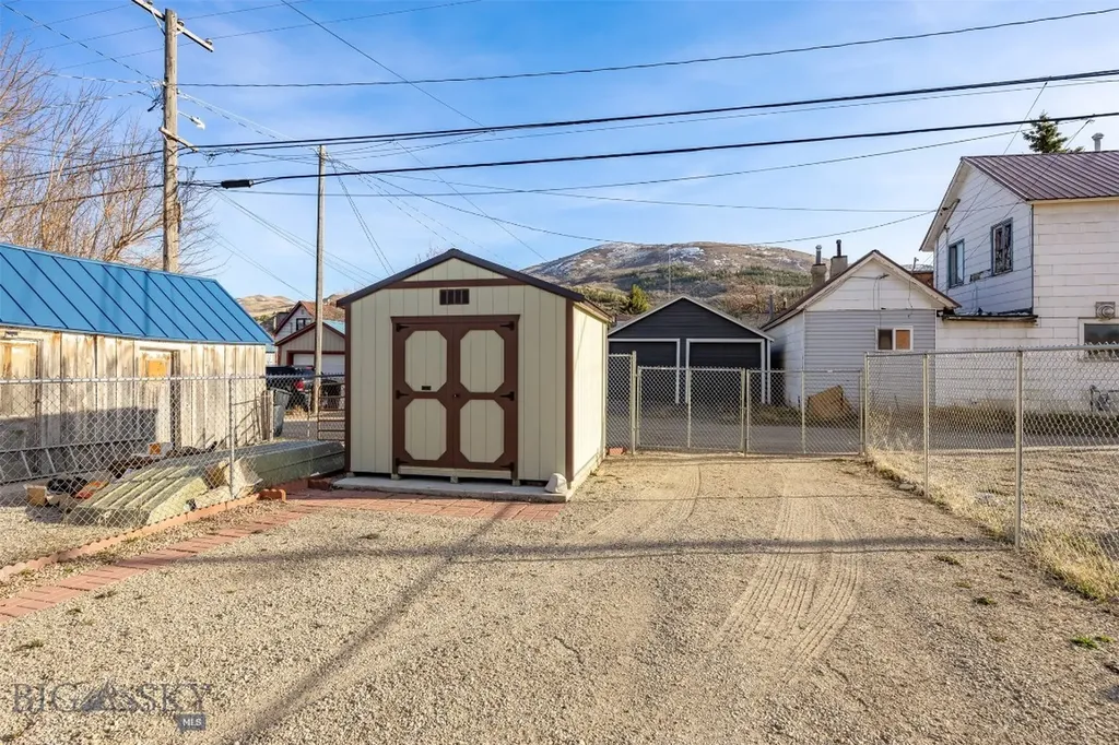 605 E Park Avenue Anaconda MT 59711