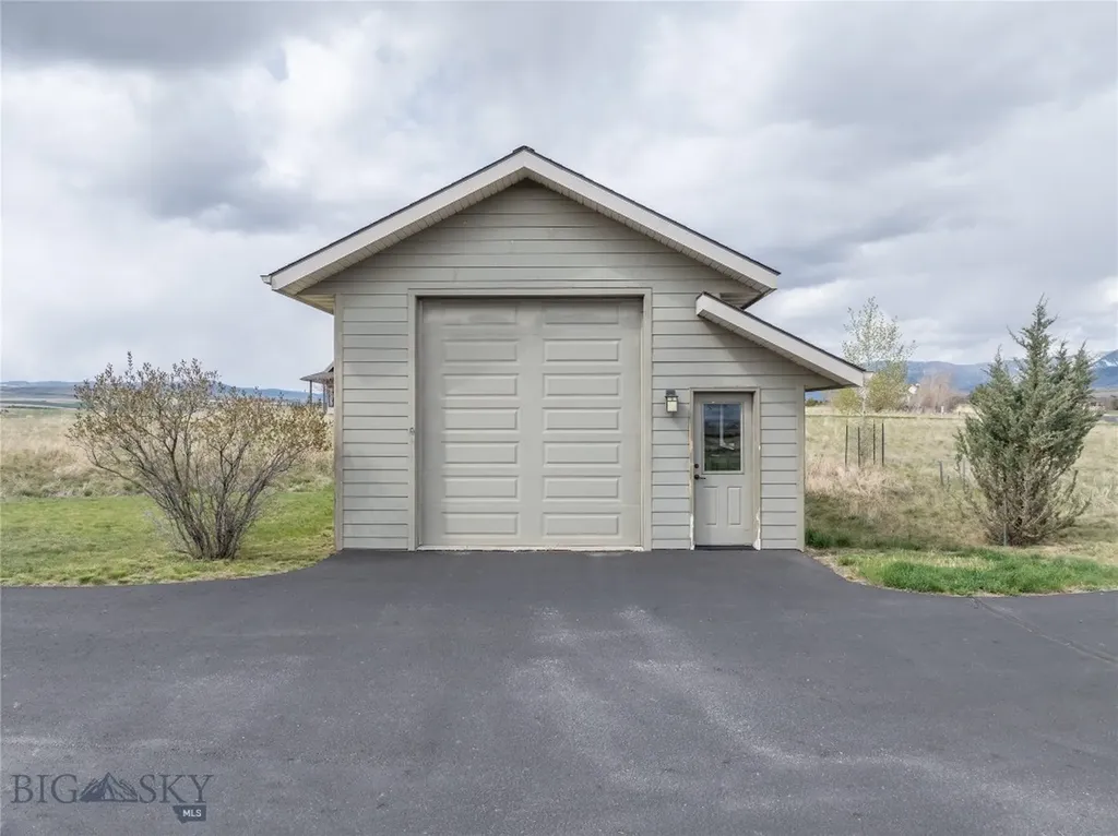 581 Antelope Ridge Road Belgrade MT 59714