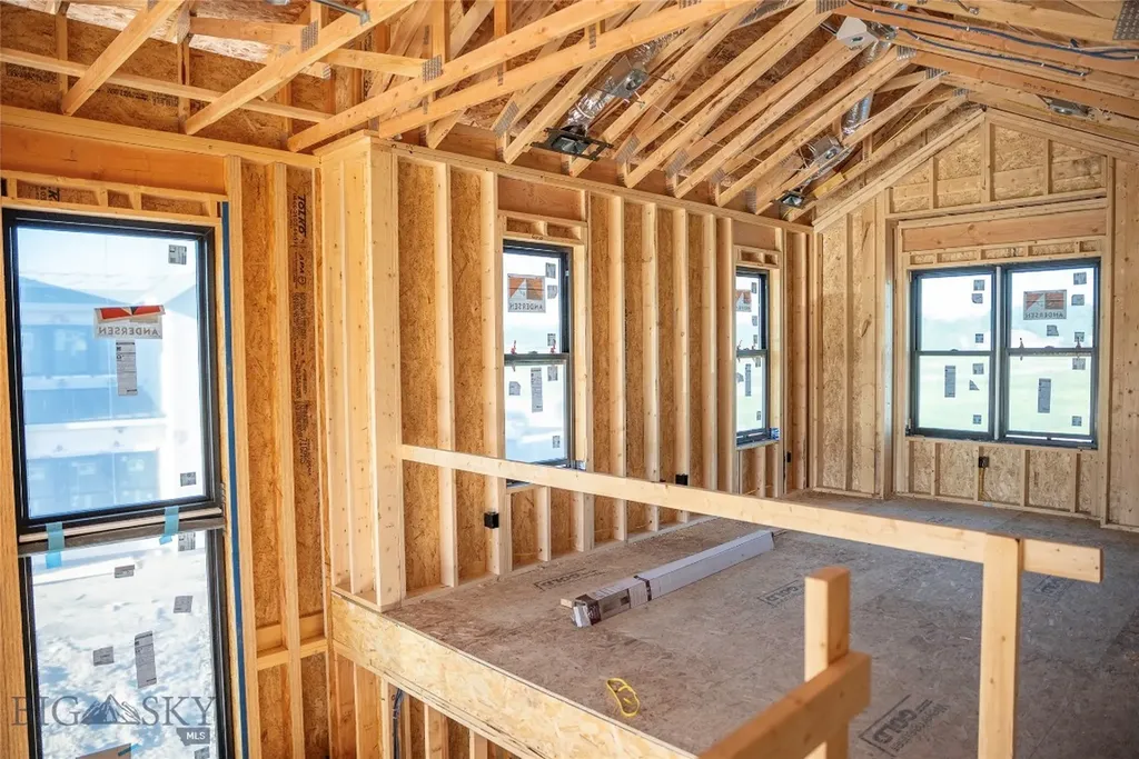 202 Creekbank Loop Bozeman MT 59718