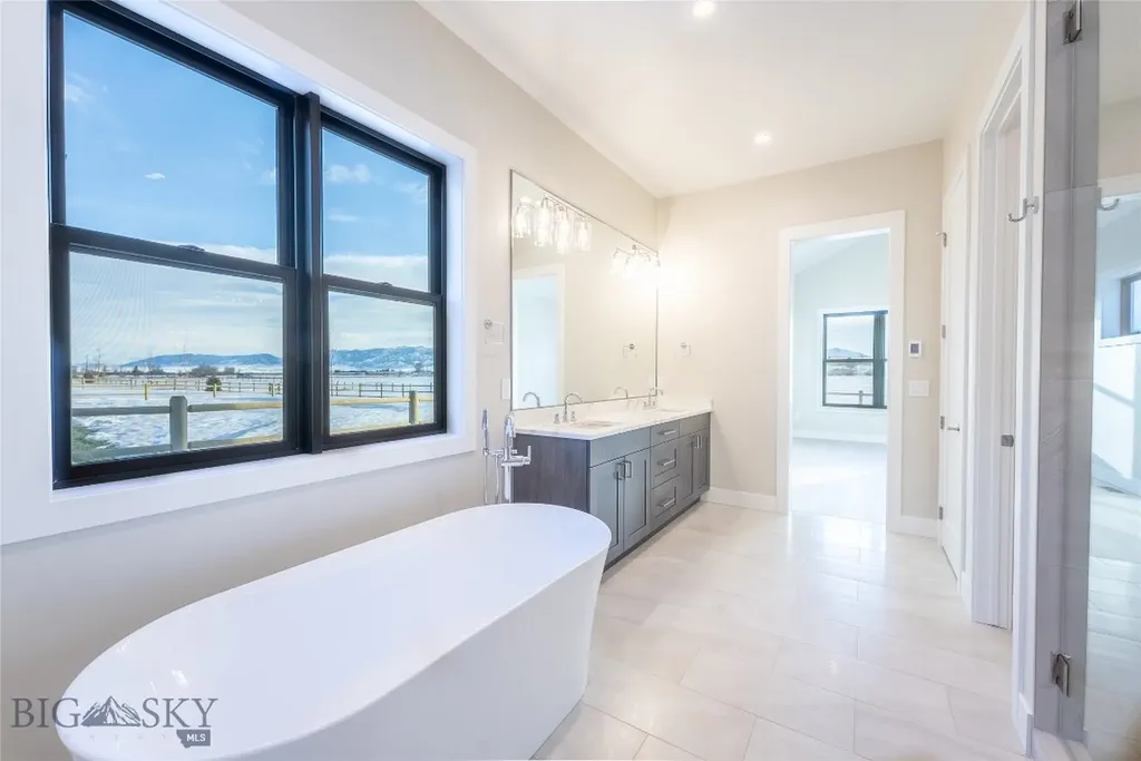 202 Creekbank Loop Bozeman MT 59718