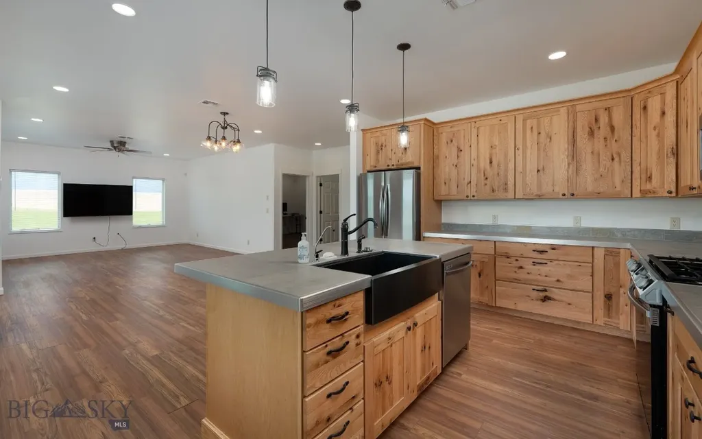 375 Price Road Three Forks MT 59752