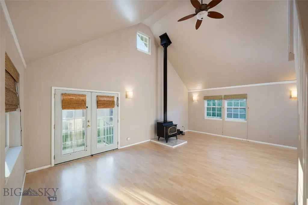 105 W Cover Virginia City MT 59755