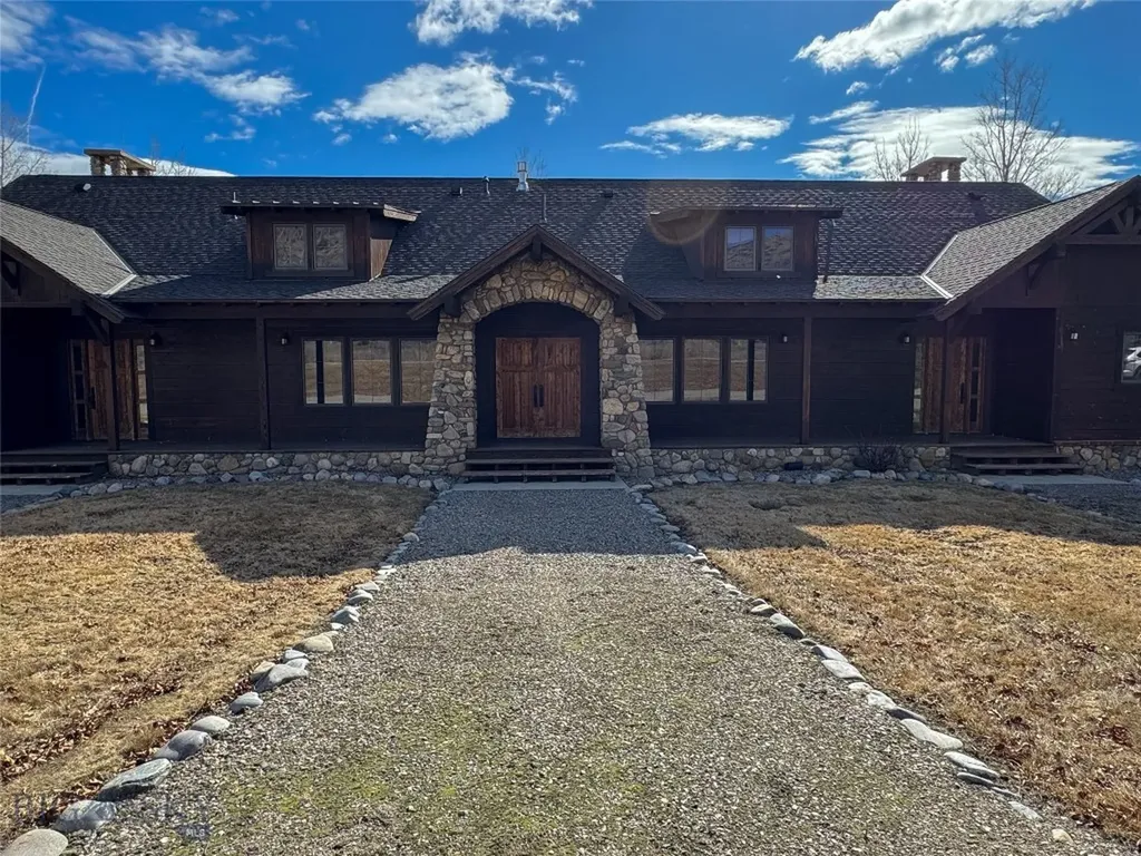 100 Snowberry Path Melrose MT 59743