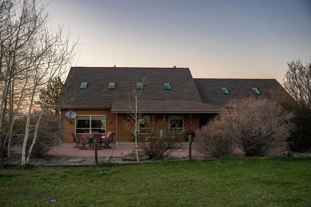 8265 Fowler Lane Bozeman MT 59718