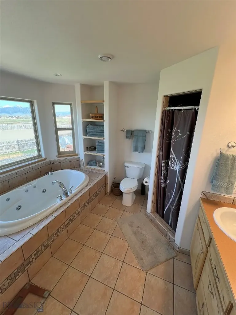 8265 Fowler Lane Bozeman MT 59718