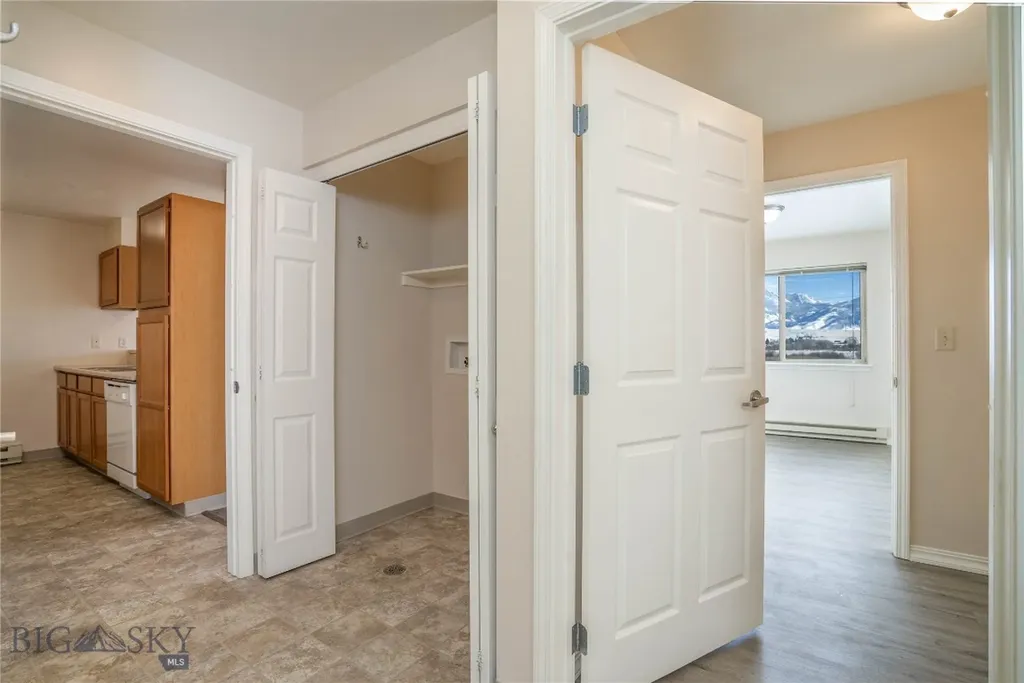 5 Avalon Court Emigrant MT 59027