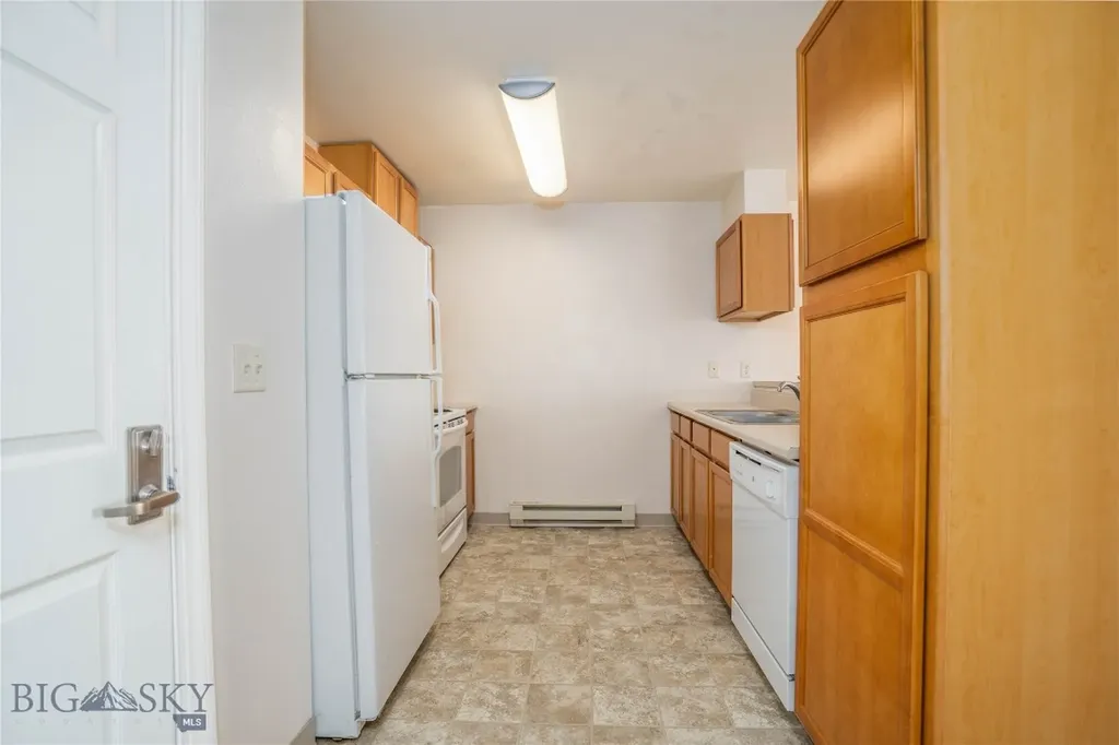 5 Avalon Court Emigrant MT 59027