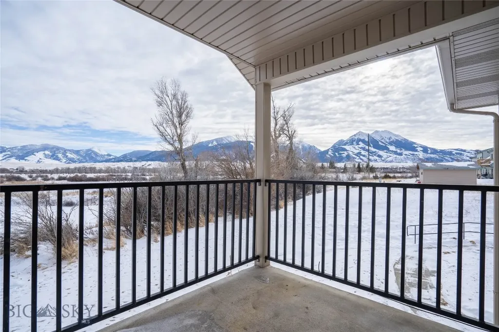 5 Avalon Court Emigrant MT 59027
