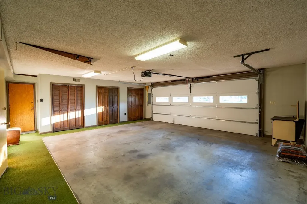 423 Riverview Court Great Falls MT 59404