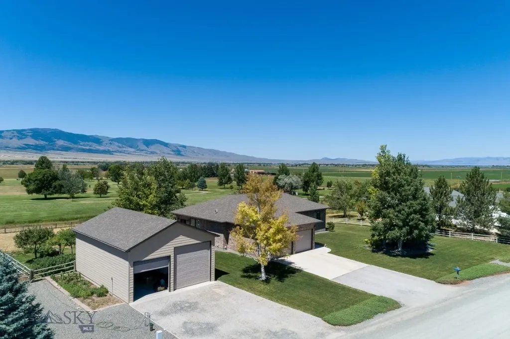 10 Sautter Lane Townsend MT 59644