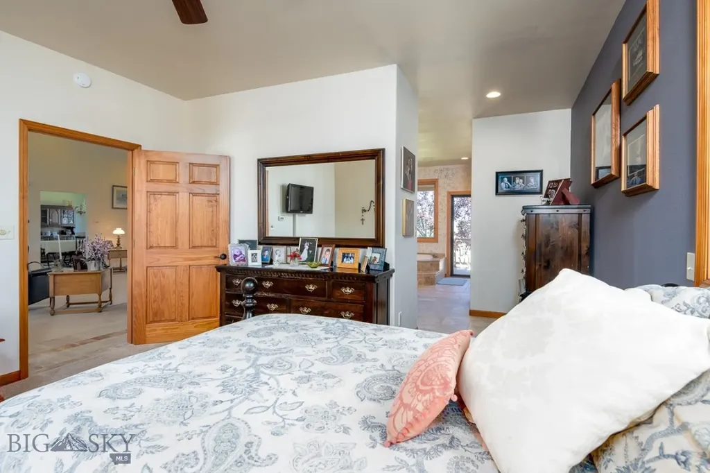 10 Sautter Lane Townsend MT 59644