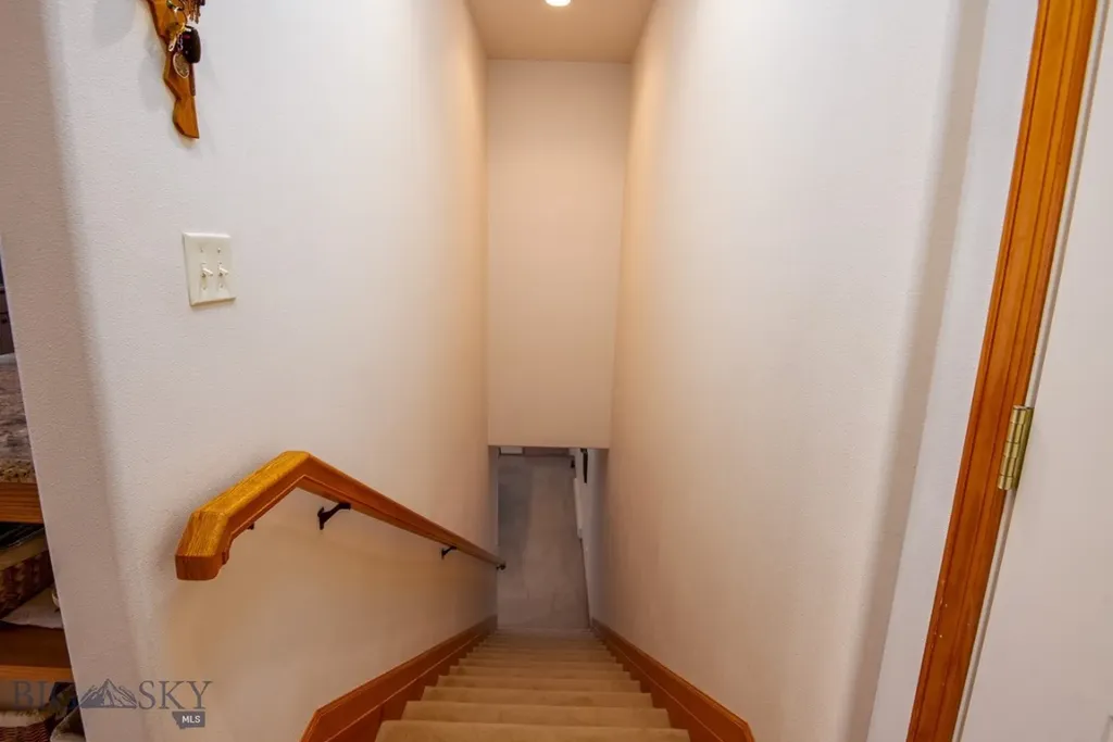 10 Sautter Lane Townsend MT 59644