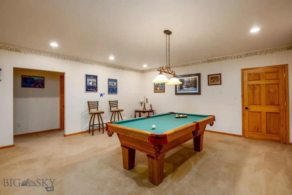10 Sautter Lane Townsend MT 59644