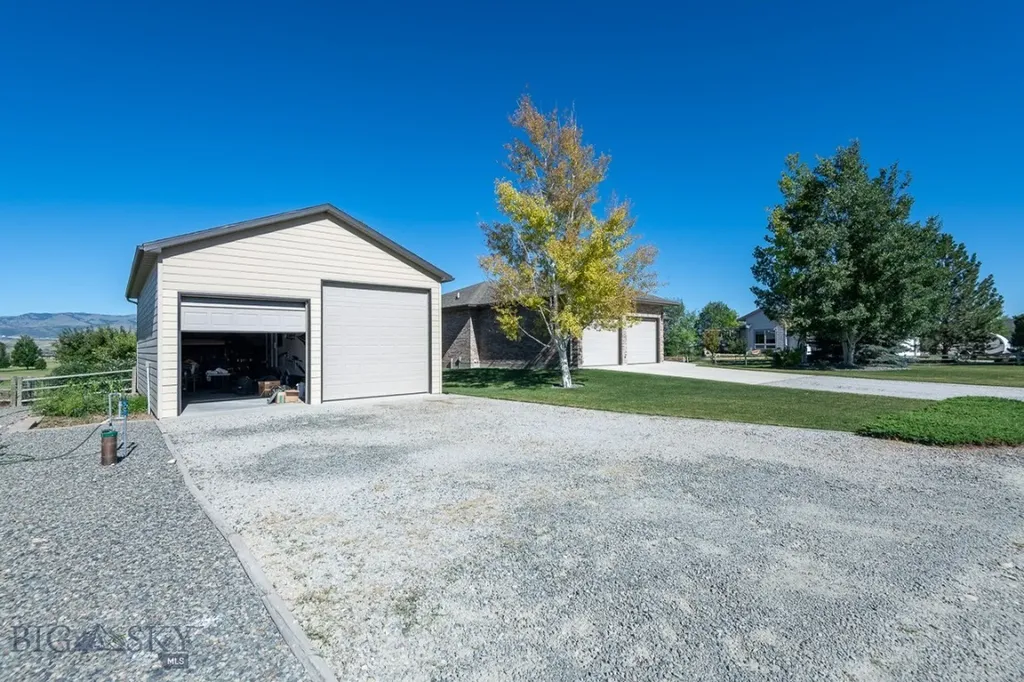 10 Sautter Lane Townsend MT 59644