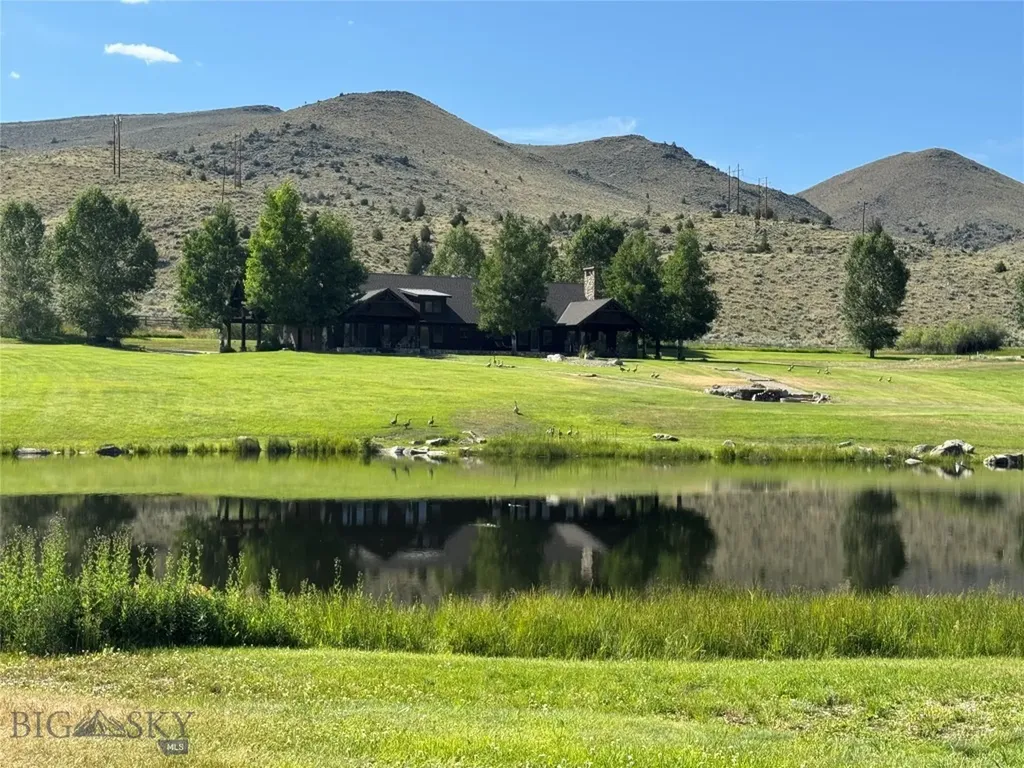 100 Snowberry Path Melrose MT 59743