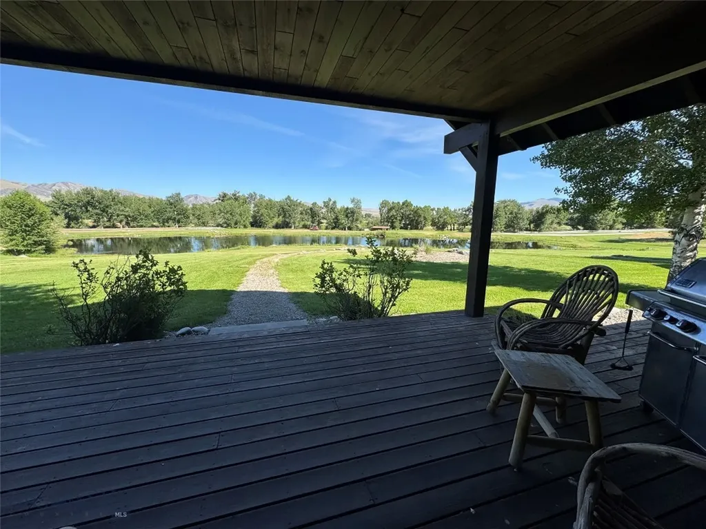 100 Snowberry Path Melrose MT 59743