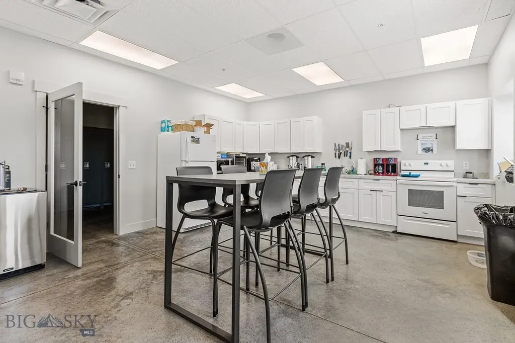 165 All West Trail Bozeman MT 59718