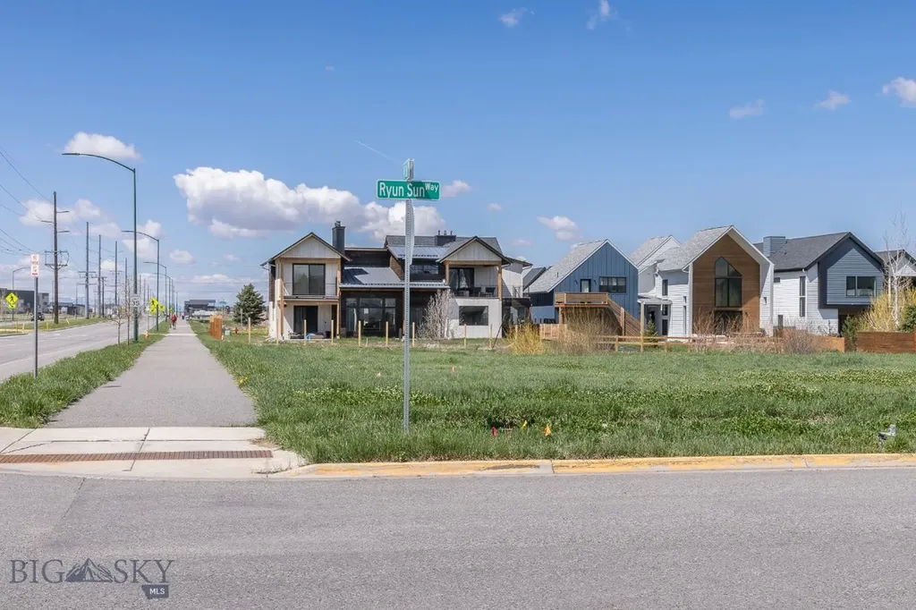 1325 Ryun Sun Way Bozeman MT 59718