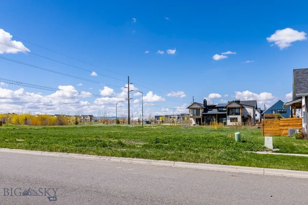 1325 Ryun Sun Way Bozeman MT 59718