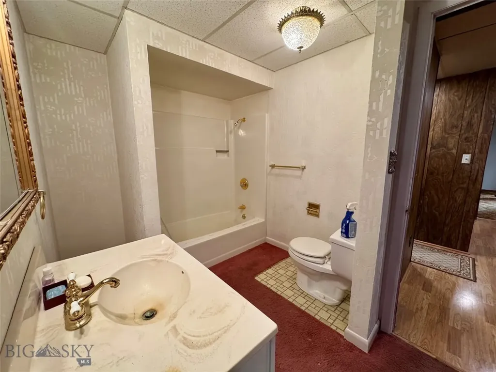 55 Equis Lane Butte MT 59701