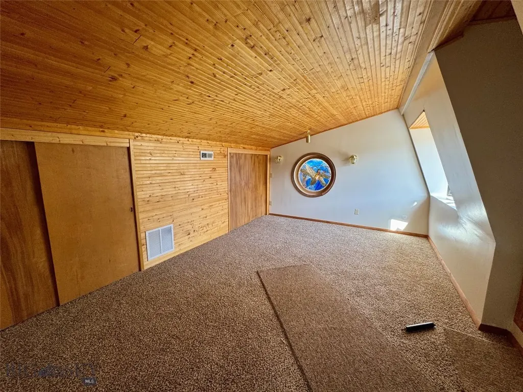 55 Equis Lane Butte MT 59701