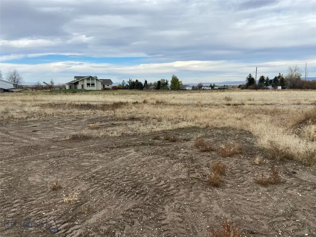 6114 Springhill Road Belgrade MT 59714