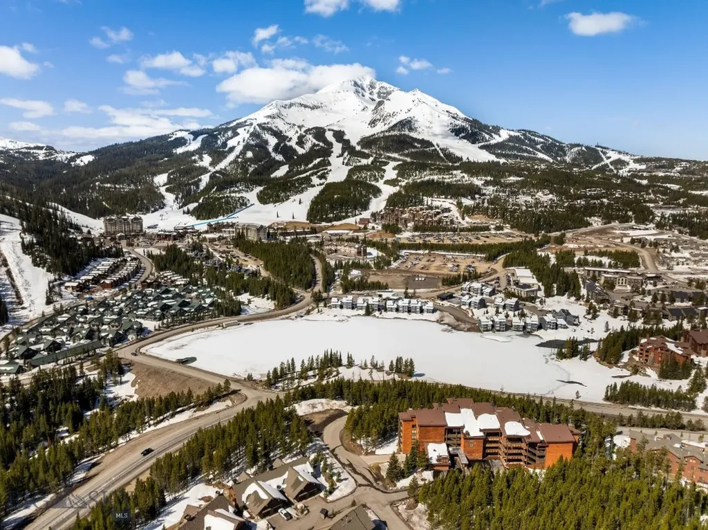 22 Heavy Runner Road Big Sky MT 59716