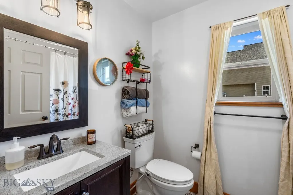 81 10th Street Belgrade MT 59714