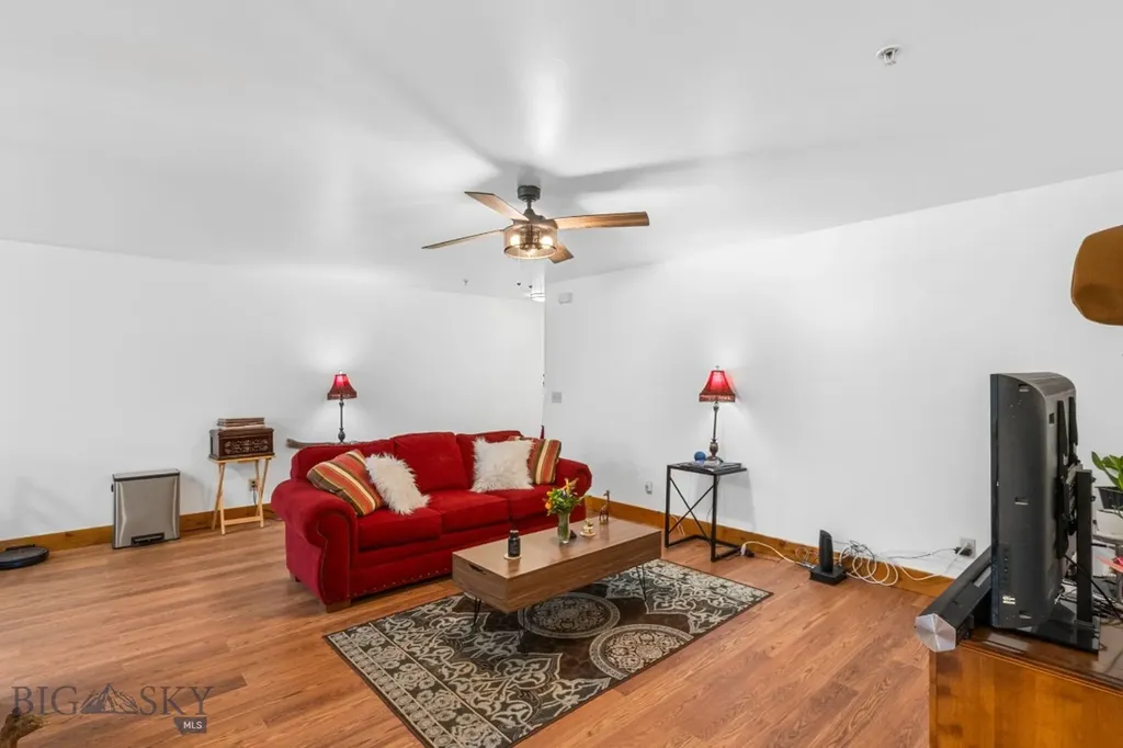 81 10th Street Belgrade MT 59714