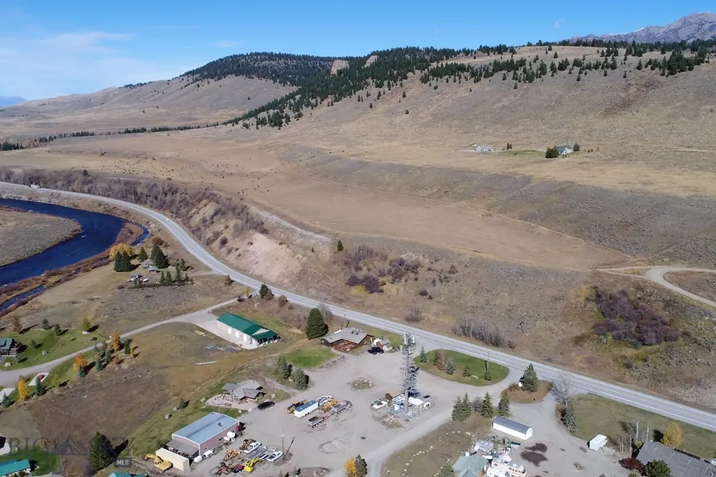 1405 Us Highway 287 Highway N Cameron MT 59720