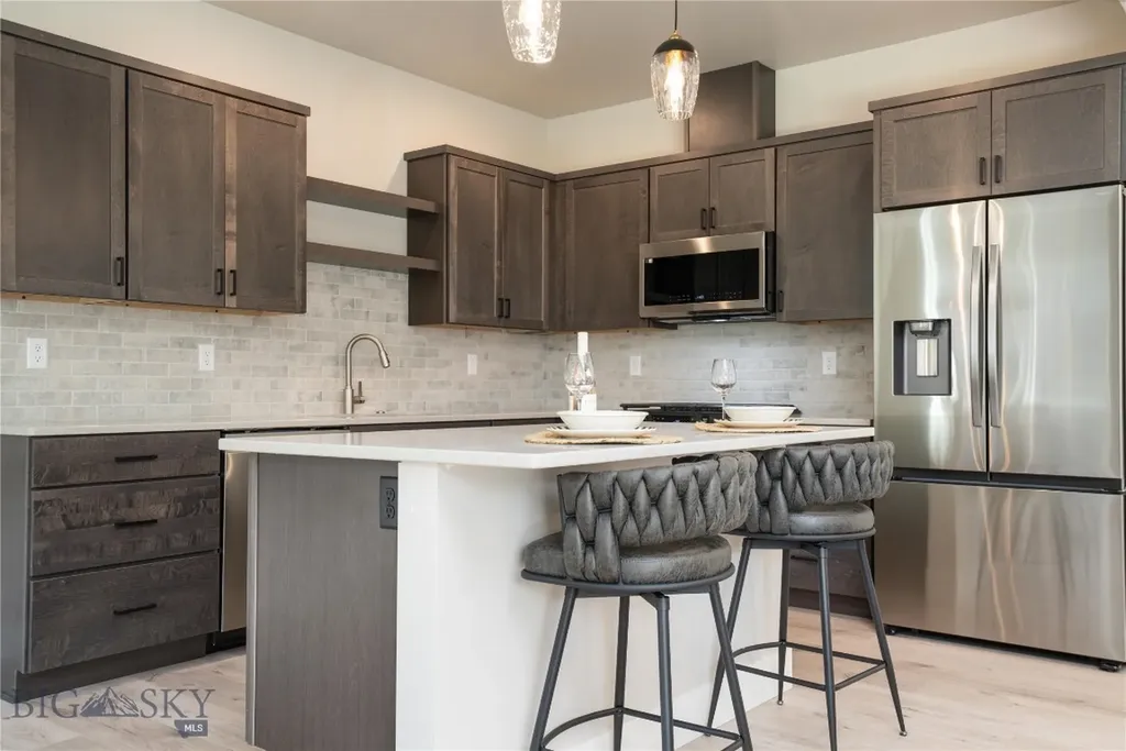 604 Morrison Avenue Belgrade MT 59714