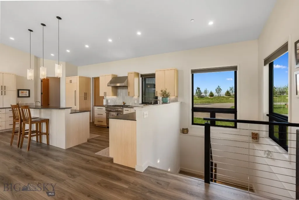 20 Prairie Falcon Lane Belgrade MT 59714