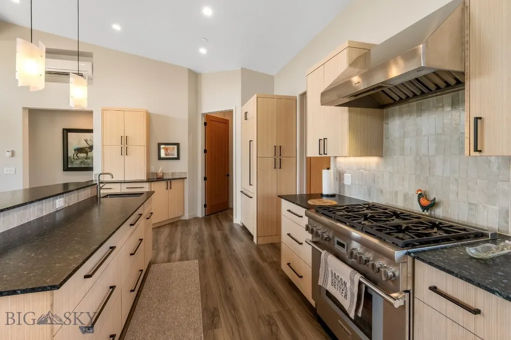 20 Prairie Falcon Lane Belgrade MT 59714