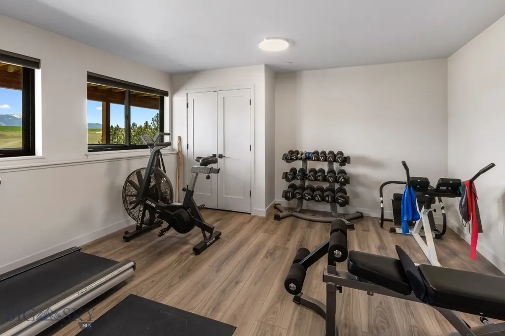 20 Prairie Falcon Lane Belgrade MT 59714