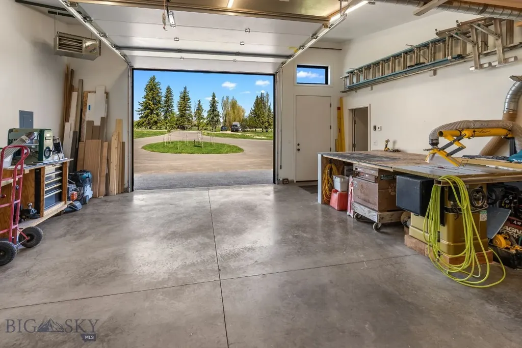 20 Prairie Falcon Lane Belgrade MT 59714