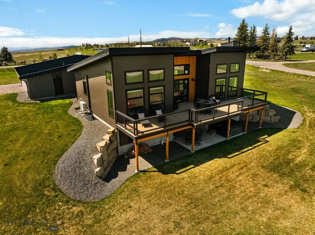 20 Prairie Falcon Lane Belgrade MT 59714