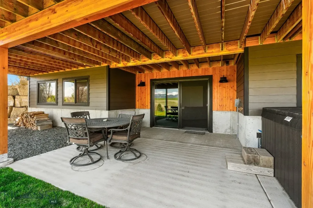 20 Prairie Falcon Lane Belgrade MT 59714