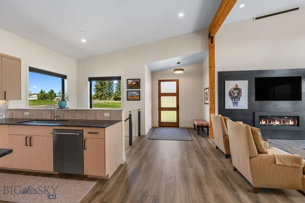 20 Prairie Falcon Lane Belgrade MT 59714