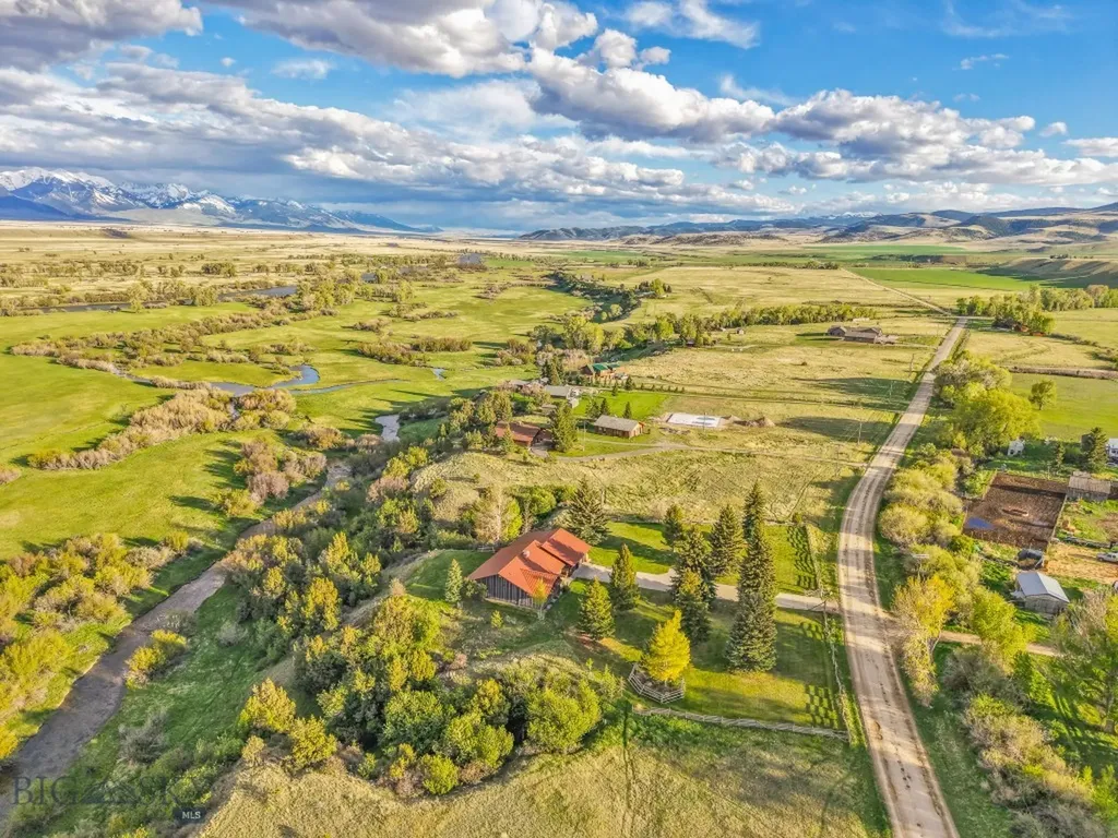 29 Gravelly Range Road Ennis MT 59729