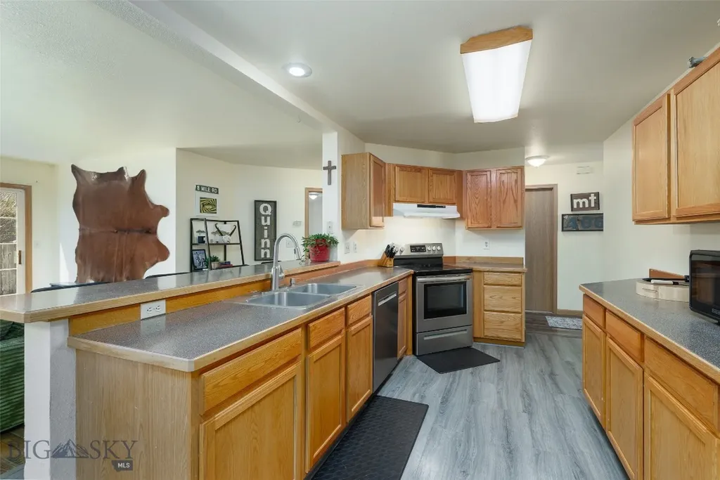 593,595,597,599 West Shore Drive Belgrade MT 59714
